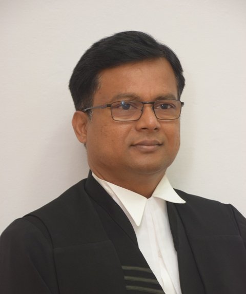 moot court exercises and internshipsJustice Nataraj Rangaswamy